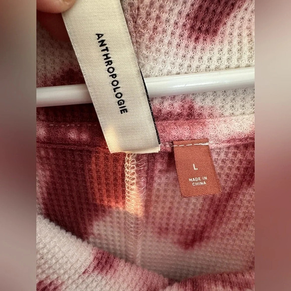 ANTHROPOLOGIE PILCRO L Waffle Weave Dolman Sleeve Raspberry Tie Die Cowl Neck - Picture 4 of 12